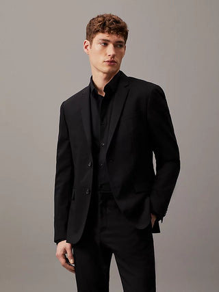 CALVIN KLEIN M