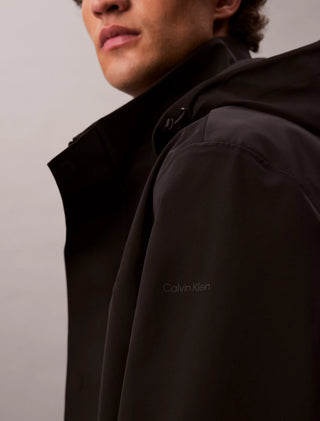Calvin Klein Coat – Svart 3-i-1 Tech Parkas med Avtagbar Innerjacka