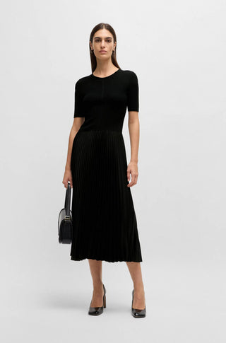 BOSS Klänning Dam – Stickad Klänning med Plisserad Kjol Fadridi